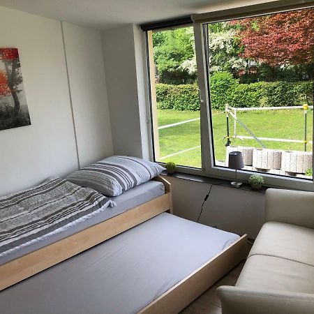 Ruhiges Apartment Mit Blick In Den Garten Alsdorf Buitenkant foto